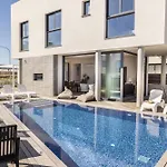 Hestia Seaside B6 Villa