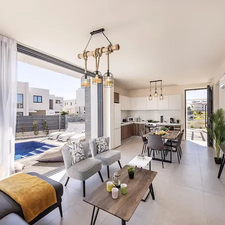 Hestia Seaside B6 * Протарас
