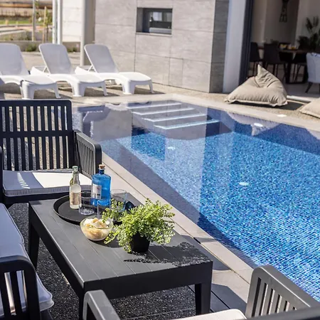 Hestia Seaside B6 *