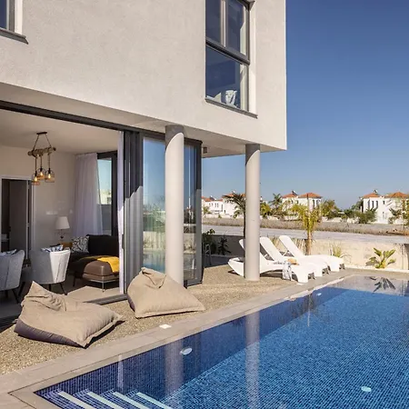 Hestia Seaside B6 Протарас