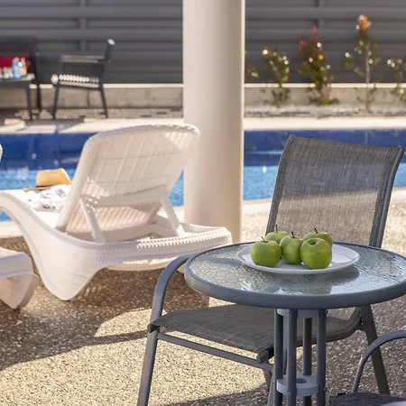 Hestia Seaside B6 * פרוטאראס